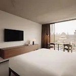 V Oosterpark Отель 4*