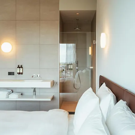 ホテル V Oosterpark 4*