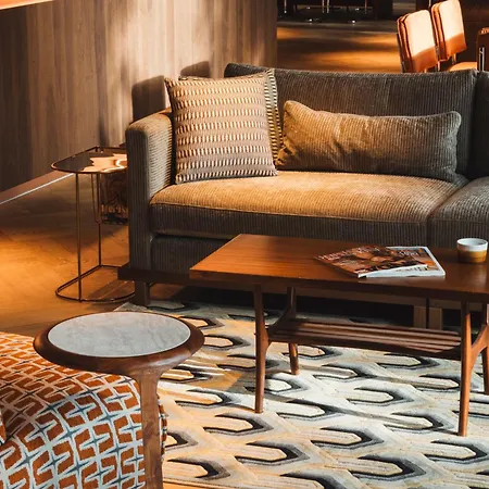 호텔 V Oosterpark 4*