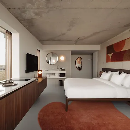Hotel V Oosterpark 4*