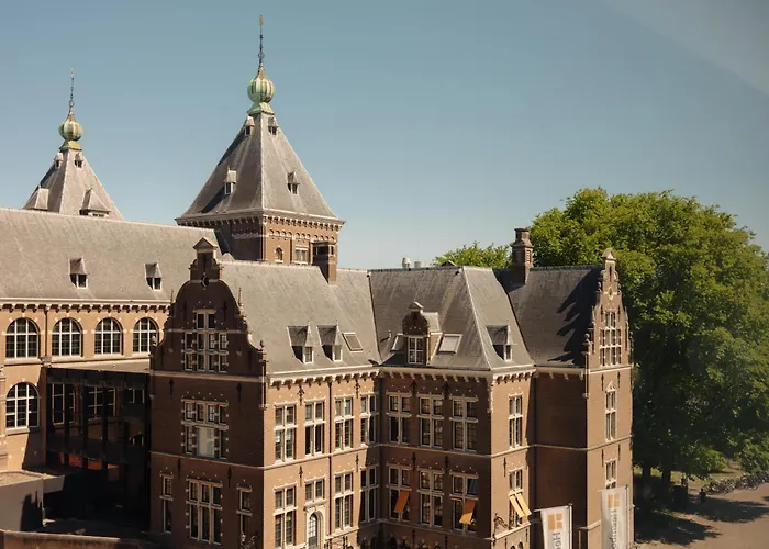 فندق V Oosterpark