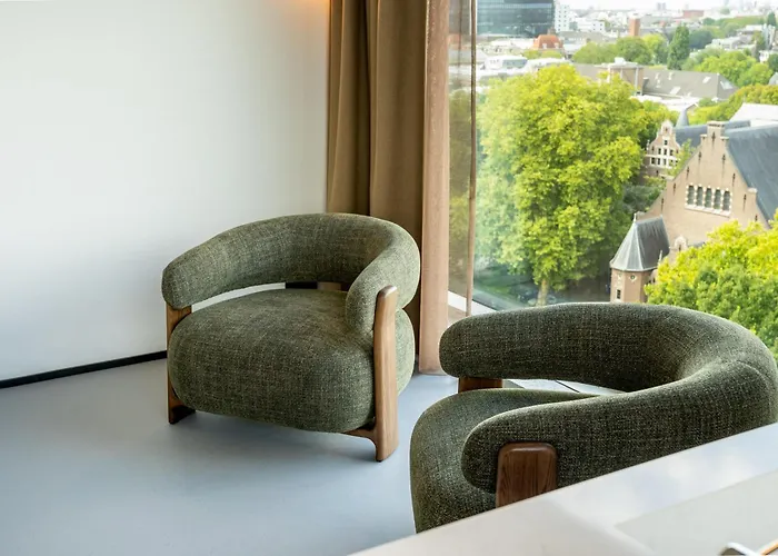 V Oosterpark فندق