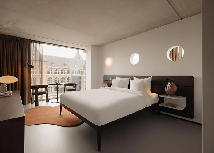 فندق V Oosterpark