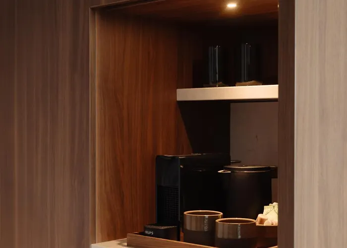 فندق V Oosterpark