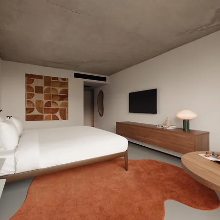 Hotel V Oosterpark 4*